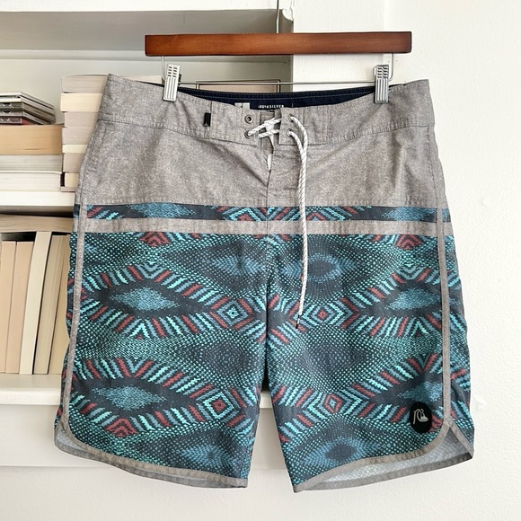 3 pairs men’s sz 32-33 swim board shorts billabong, fox, quicksilver - Picture 3 of 11